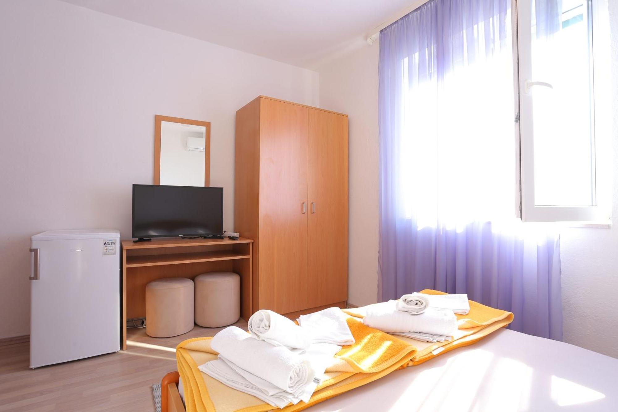 Double Room Tucepi 5263D Kültér fotó